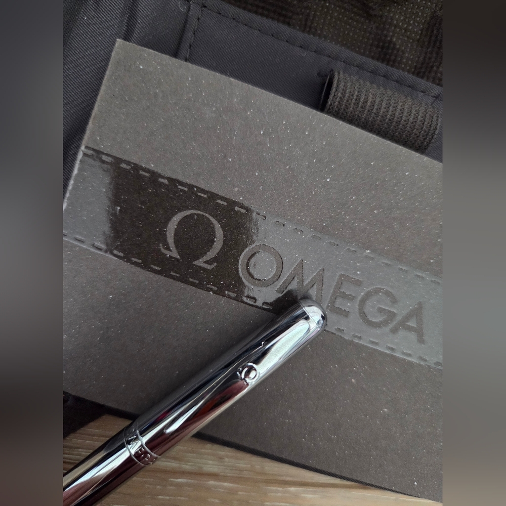 Omega Notepad Wallet & Pen - Seamaster, Speedmaster, Deville, Constellation RARE - Picture 9 of 12